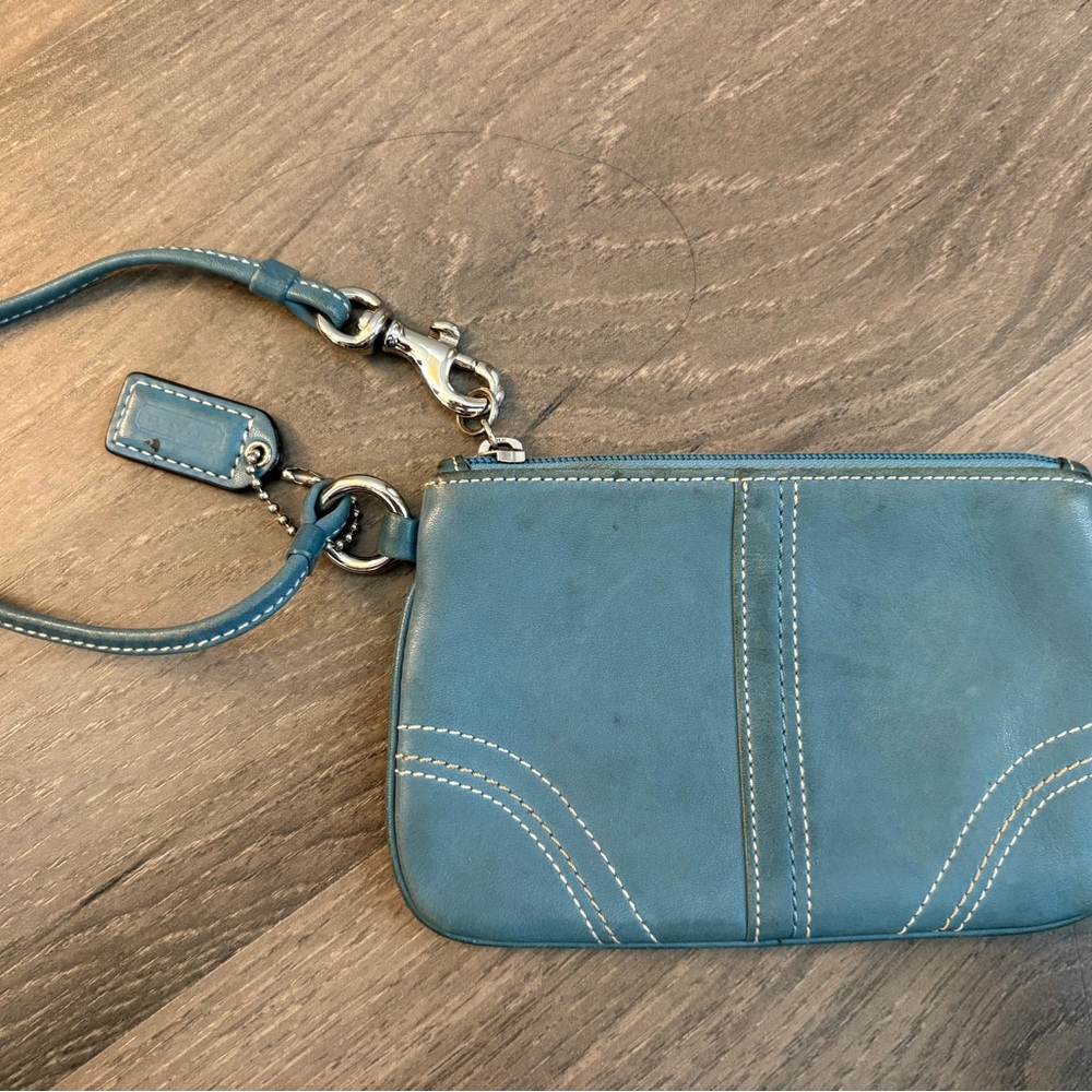 Coach Leather Wristlet - blue (light ish)